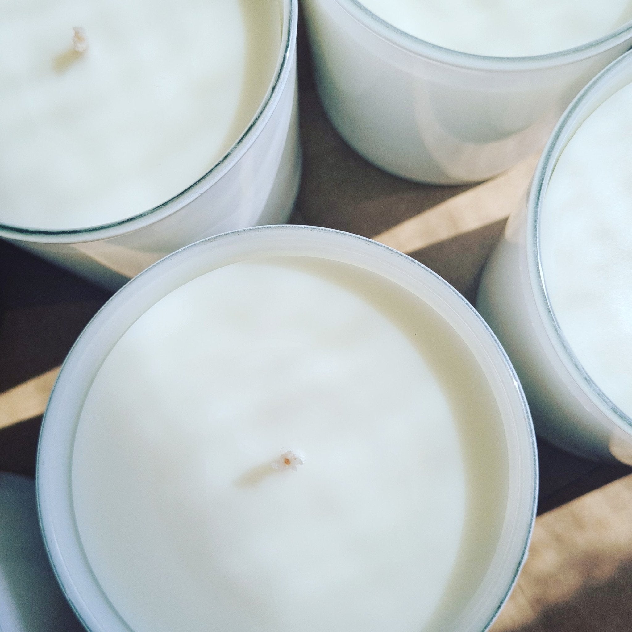 The Ultimate Showdown: Soy Wax vs. Paraffin Wax Candles - Aggie & I Soy Candles