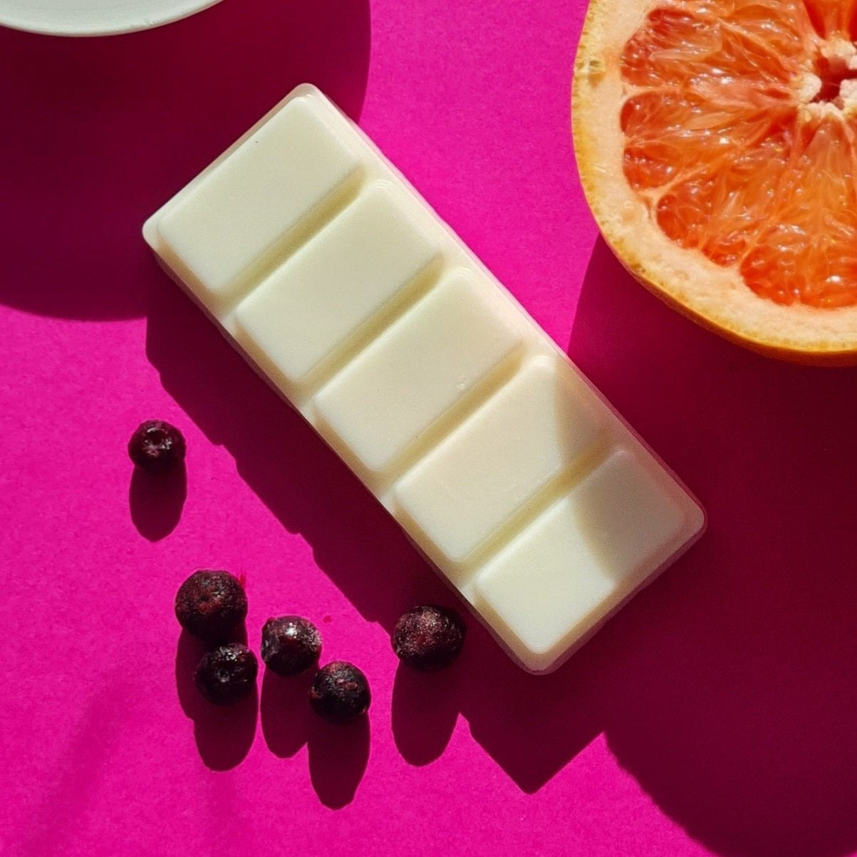 Blackcurrant, Grapefruit & Cassis Soy Wax Melts - Aggie & I Soy Candles